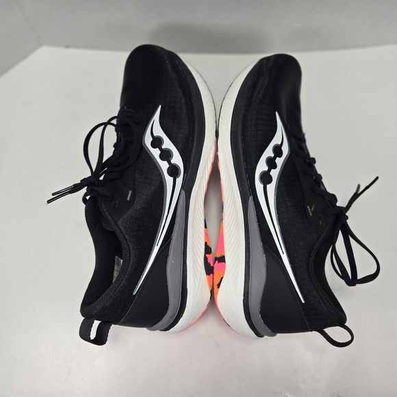 Saucony Men's Freedom Crossport Black and White Neon Running Shoes Size 13 - Picture 4 of 12